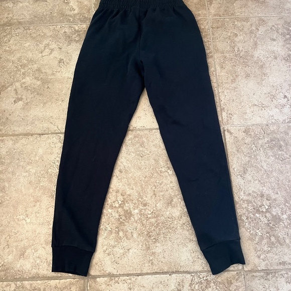 Champion Joggers in Black with Drawstring and Pockets Small - Picture 4 of 4